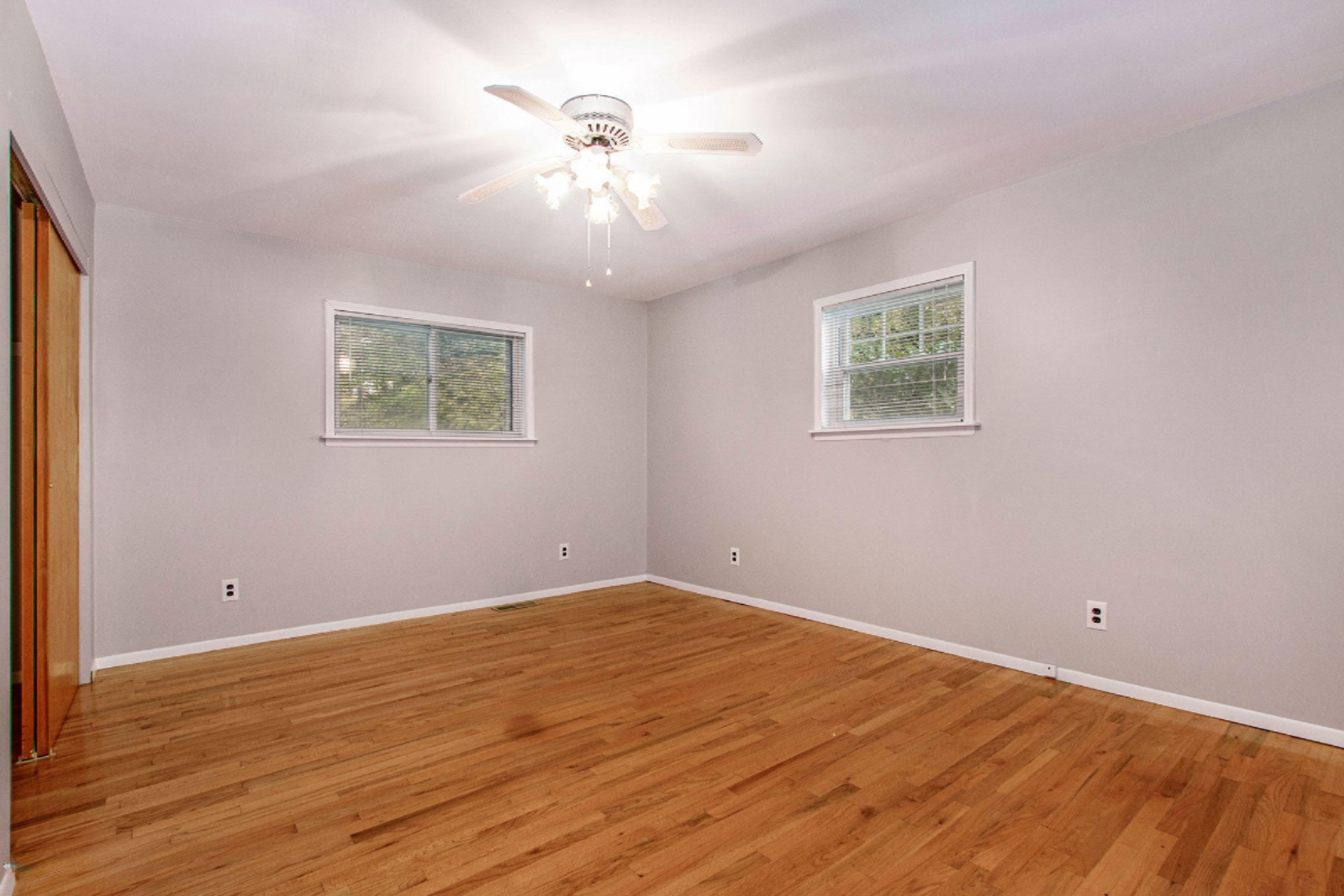 56721 Cowling Road Three Rivers, MI 49093 - Photo 19 of 36 Master Bedroom