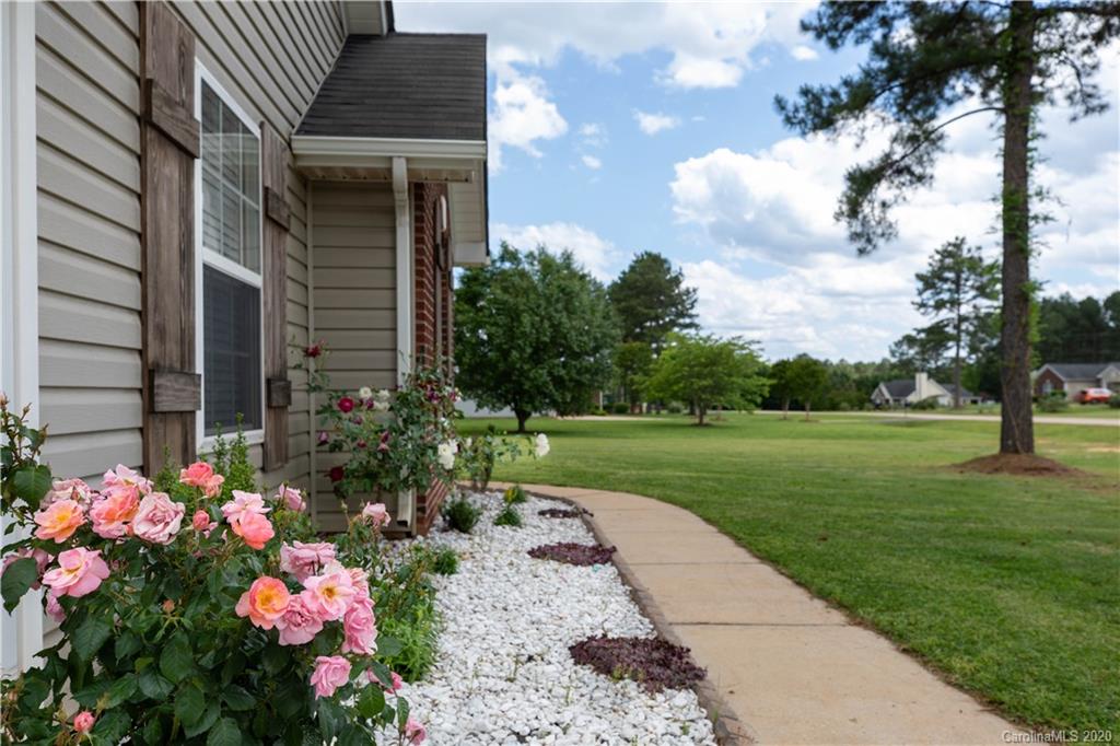 2630 Gradys Ground Road McConnells, SC 29726 - Photo 6 of 27 Gallery Image 6