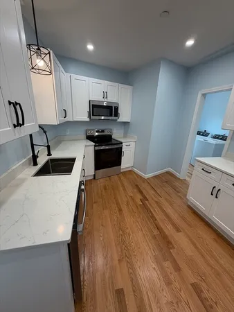 $3,000 | 57 Oak Island Street, Unit 1, Revere, MA 02151