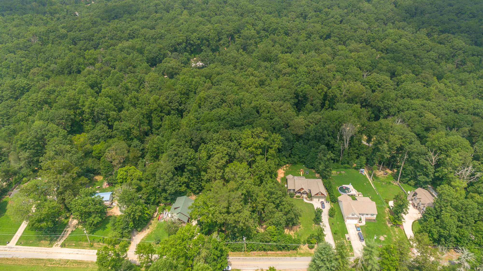 7917 Selcer Road Hixson, TN 37343 - Photo 3 of 22 7917 Selcer Road-3