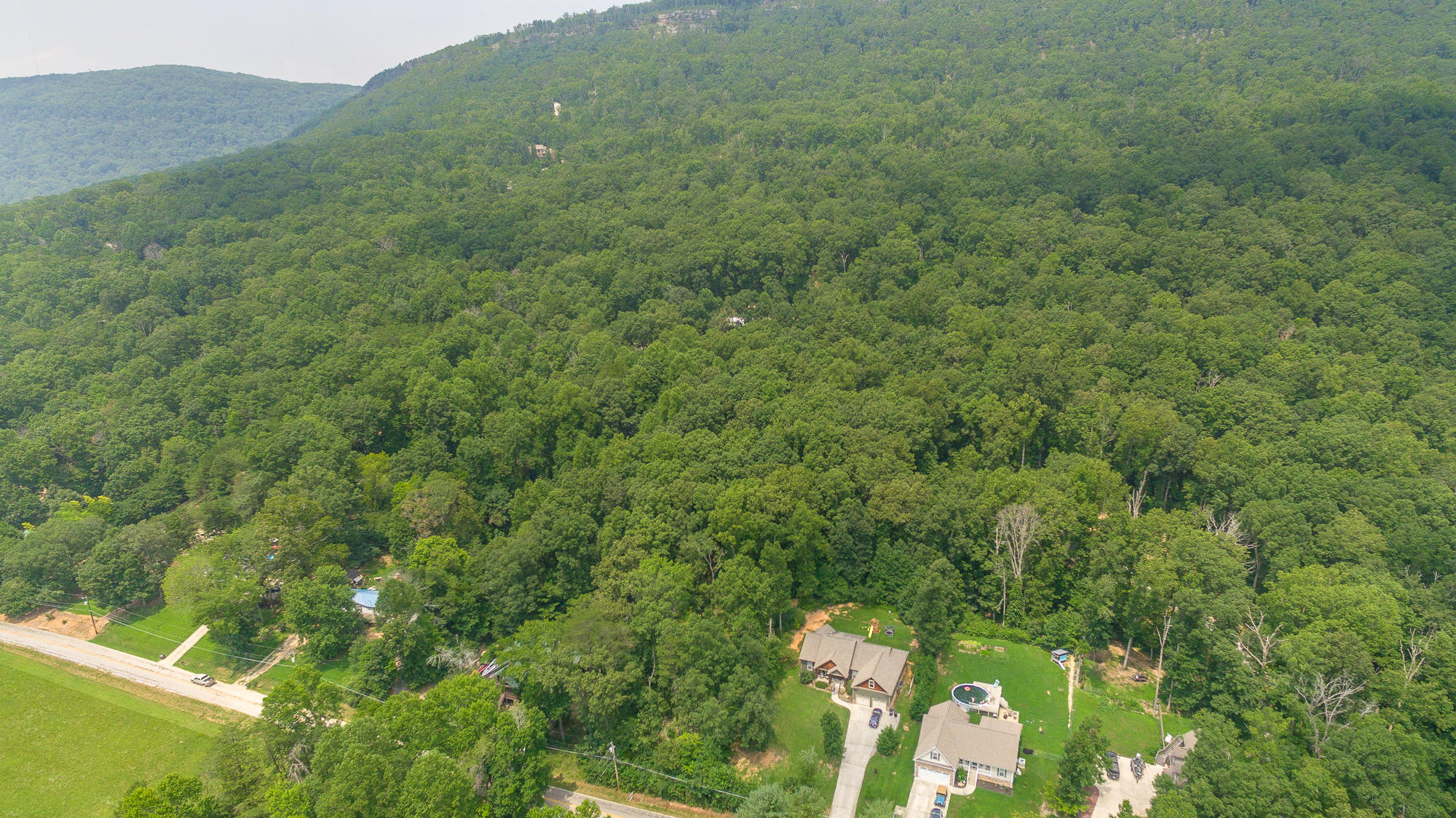 7917 Selcer Road Hixson, TN 37343 - Photo 4 of 22 7917 Selcer Road-4