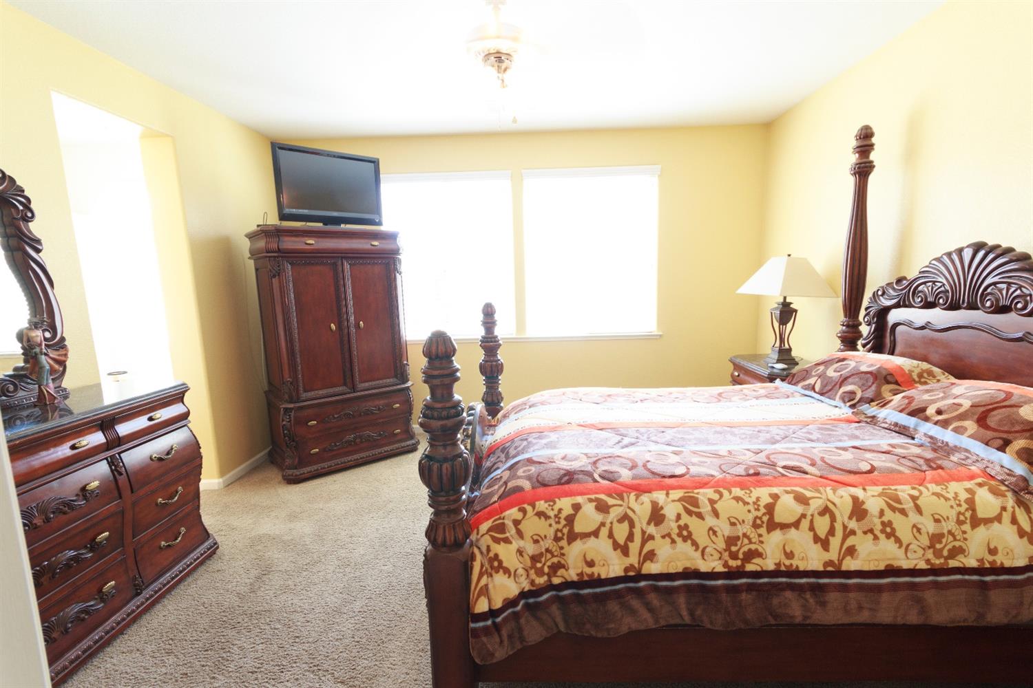 557 Abbott Avenue Reedley, CA 93654 - Photo 20 of 27 Gallery Image 20