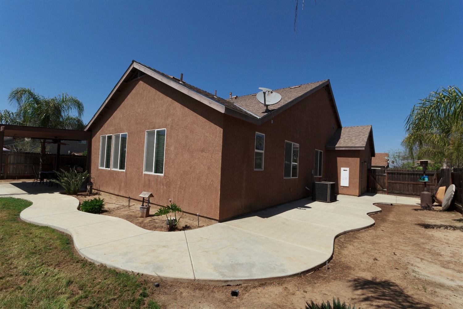 557 Abbott Avenue Reedley, CA 93654 - Photo 27 of 27 Gallery Image 27