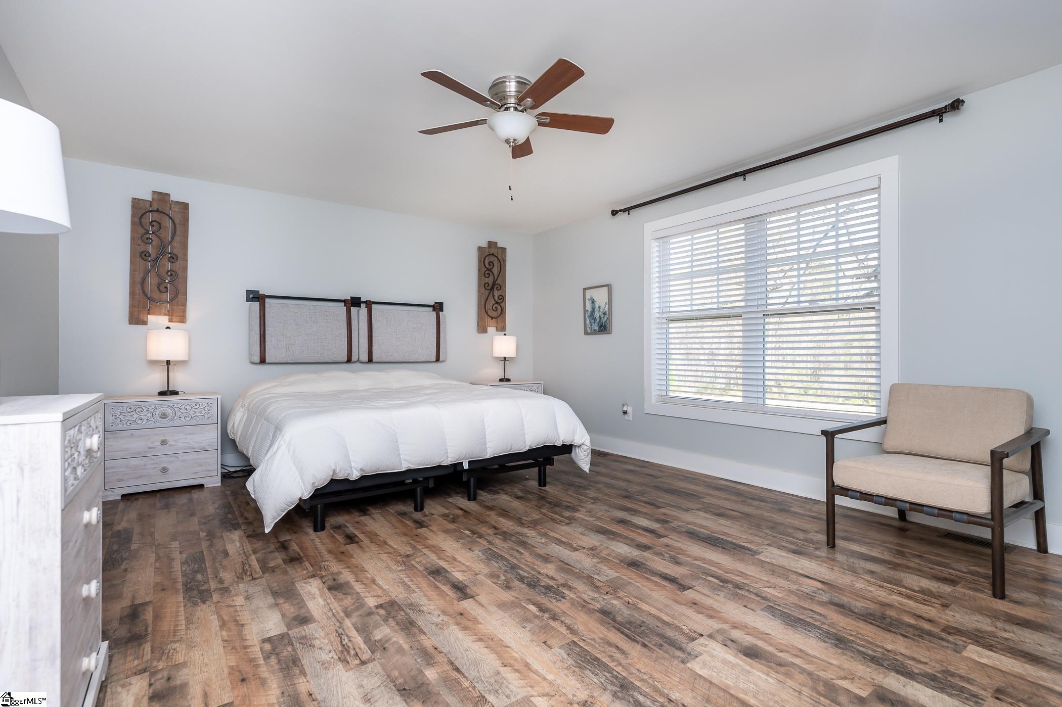 304 State Rd S-39-127 Liberty, SC 29657 - Photo 13 of 35
