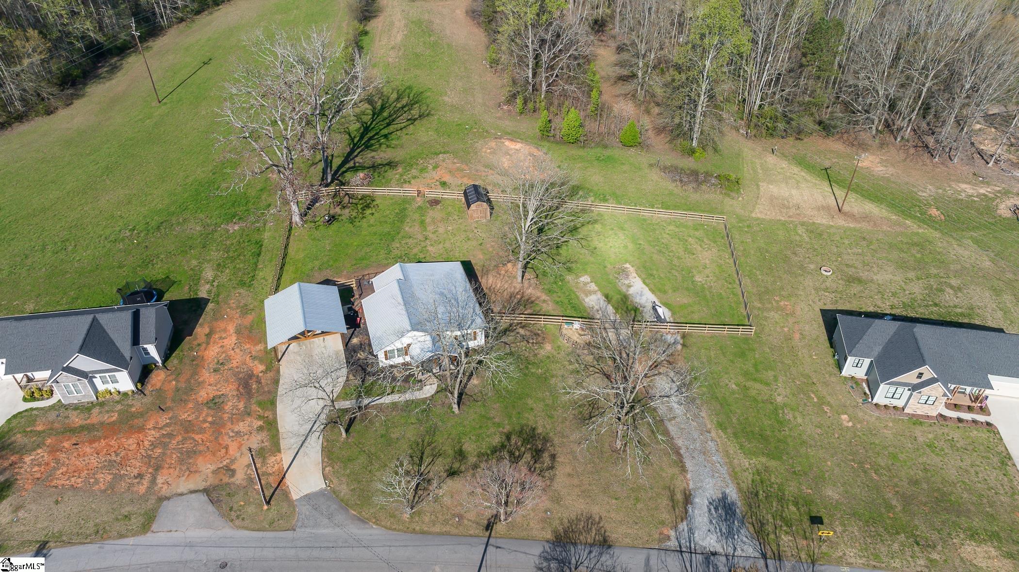 304 State Rd S-39-127 Liberty, SC 29657 - Photo 27 of 35