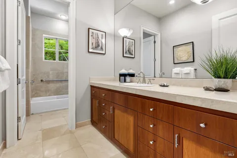 $3,000,000 | 66 Inverness Drive, San Rafael, CA 94901