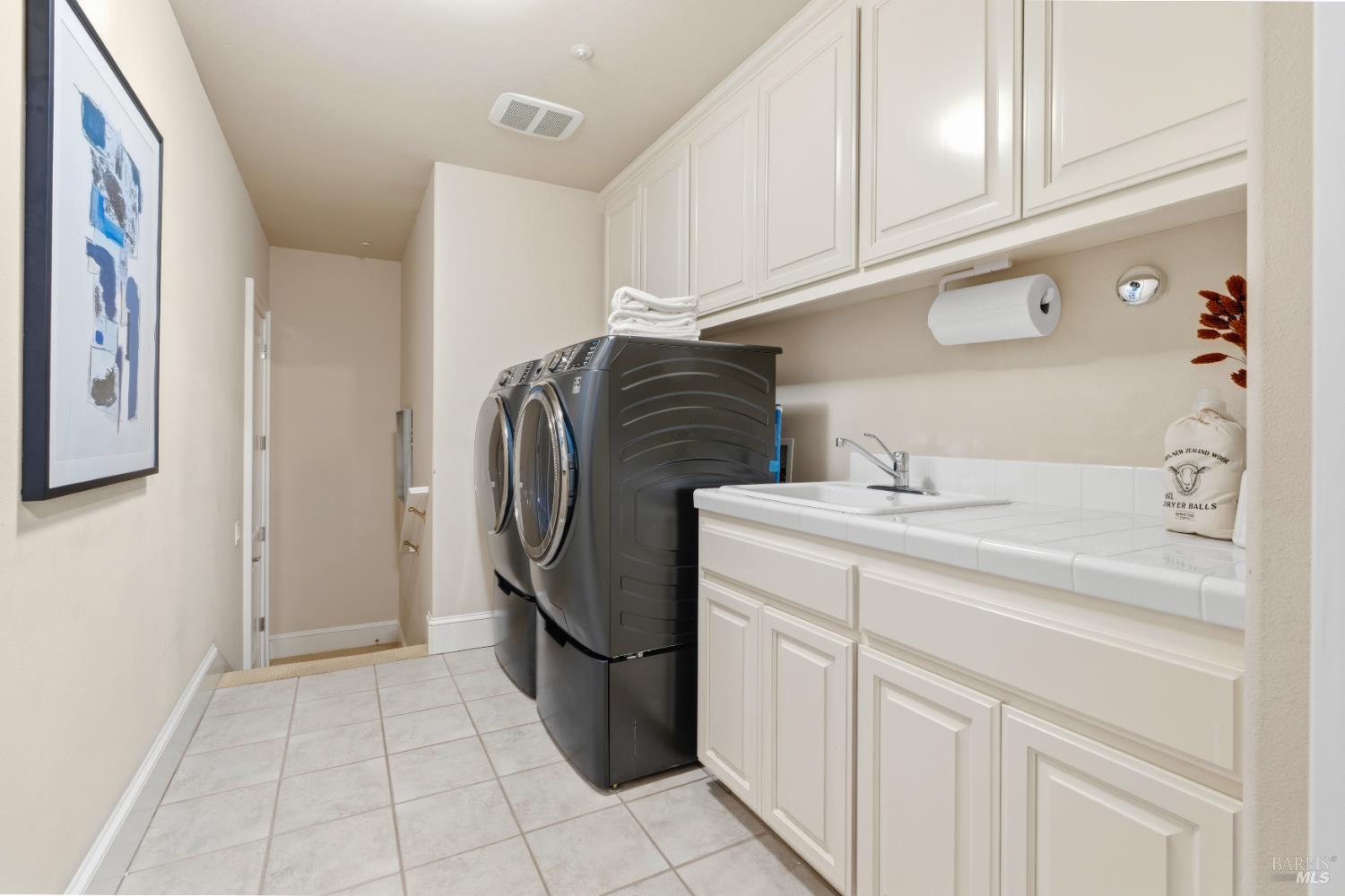 66 Inverness Drive San Rafael, CA 94901 - Photo 40 of 49