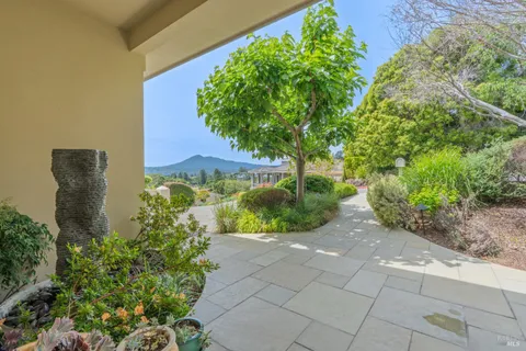 $3,000,000 | 66 Inverness Drive, San Rafael, CA 94901