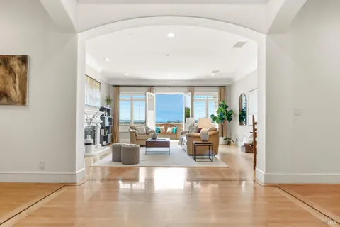 $3,000,000 | 66 Inverness Drive, San Rafael, CA 94901