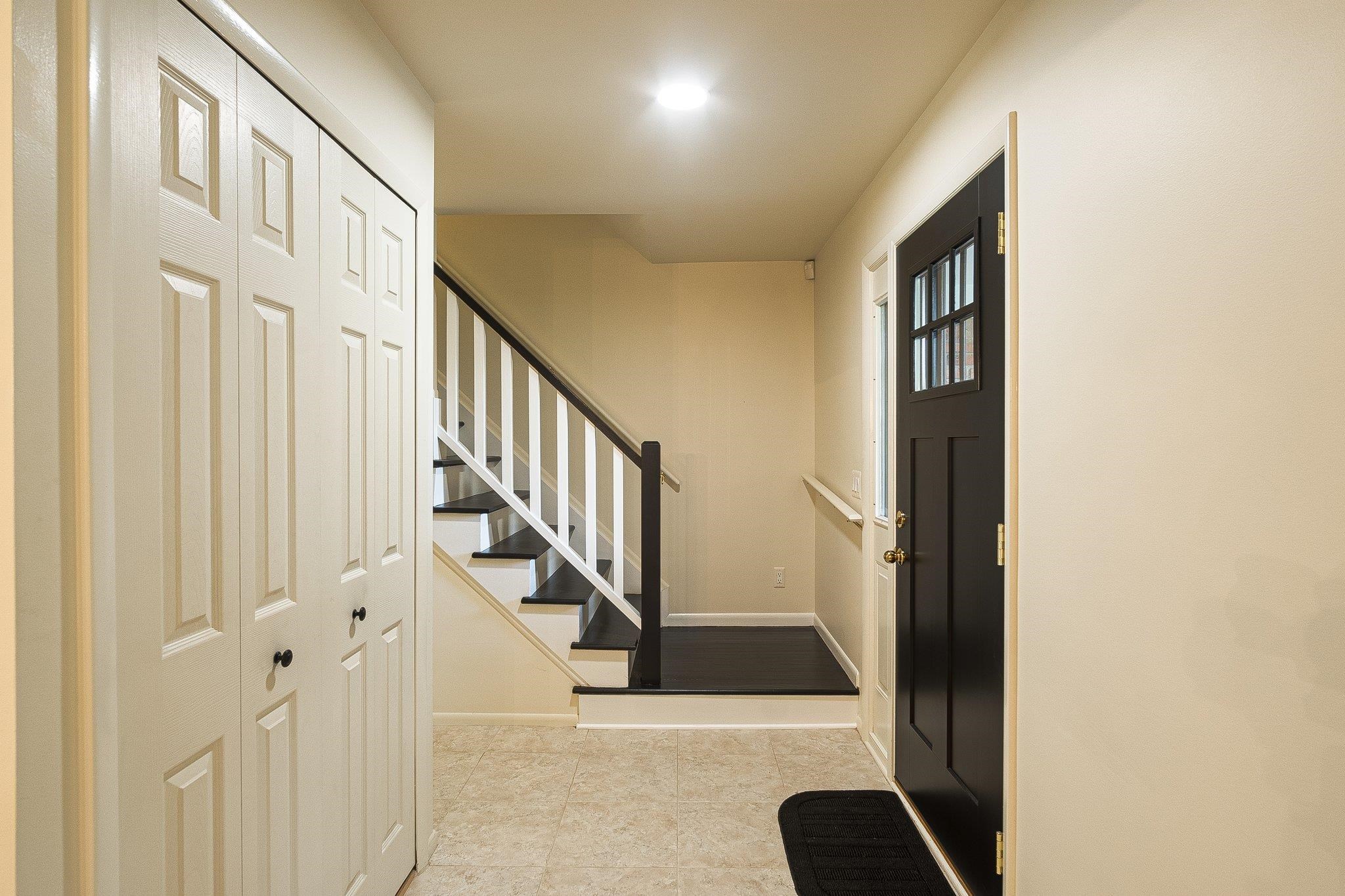 1136 Brewster Road Rochester Hills, MI 48306 - Photo 5 of 45