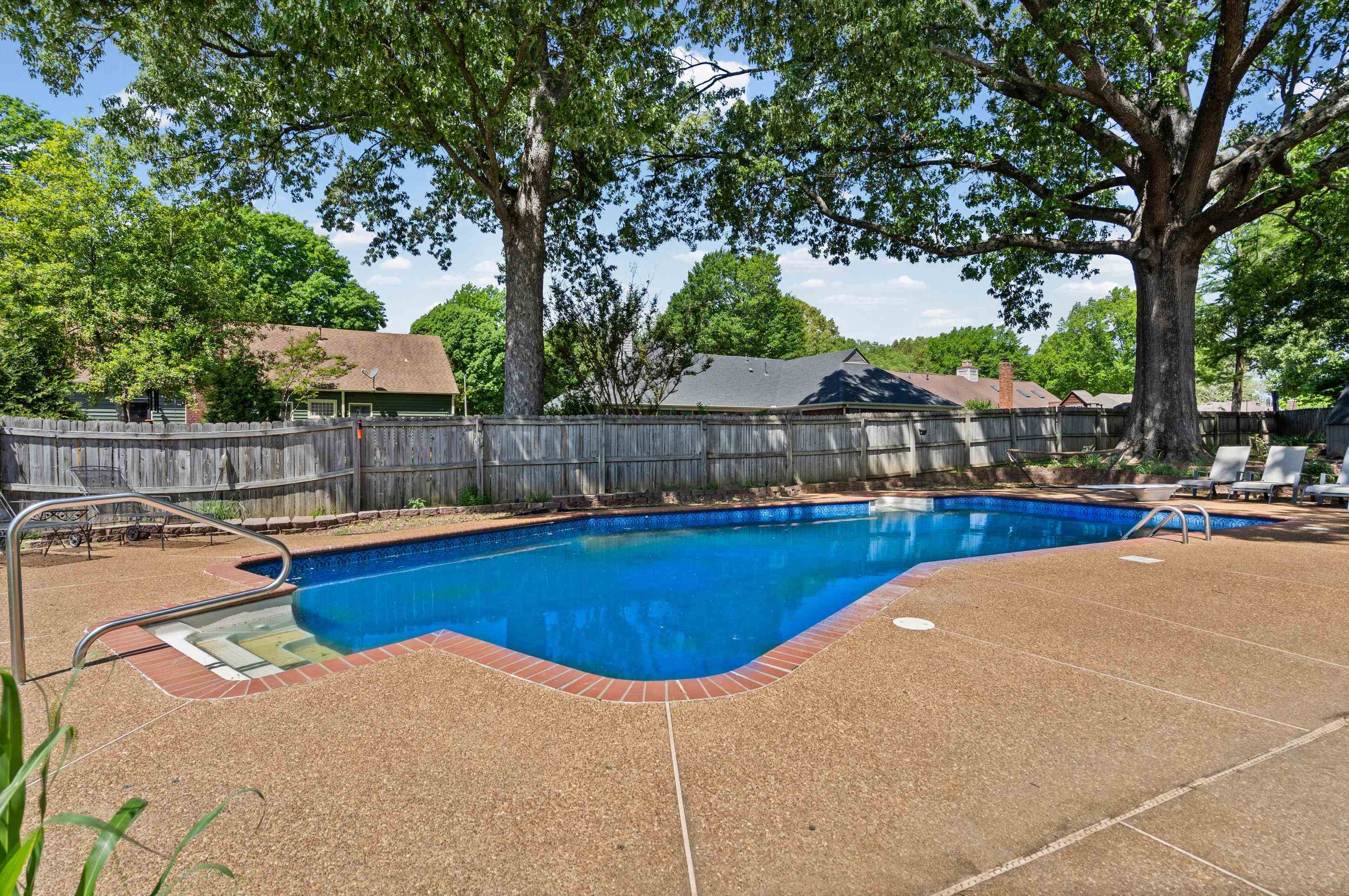 897 Wood Cove Collierville, TN 38017 - Photo 23 of 30 a view of swimming pool with seating space