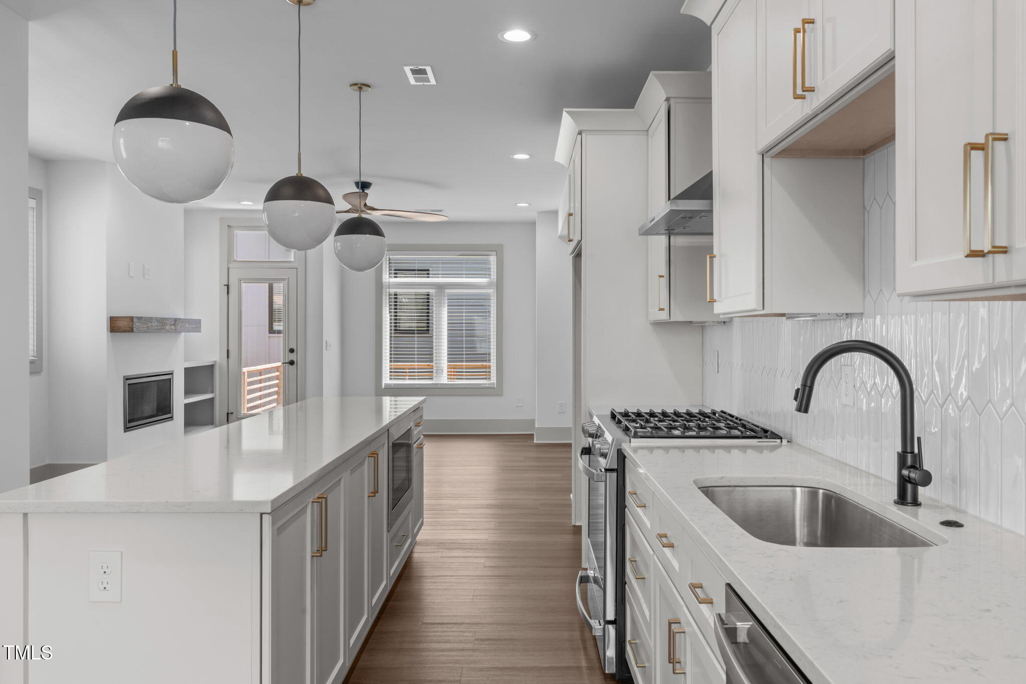 1000 Addison Place, Unit 102 Raleigh, NC 27610 - Photo 5 of 46 Kitchen