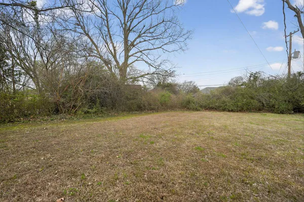 $209,900 | 1041-1043 North McLean Boulevard, Memphis, TN 38107