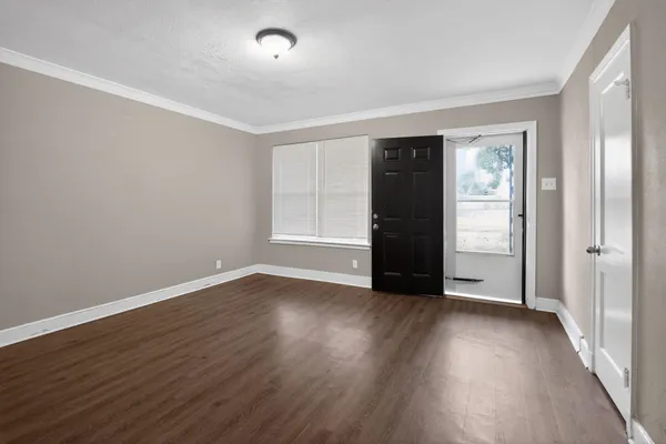 $209,900 | 1041-1043 North McLean Boulevard, Memphis, TN 38107