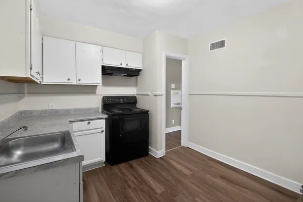 $209,900 | 1041-1043 North McLean Boulevard, Memphis, TN 38107