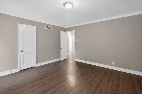 $209,900 | 1041-1043 North McLean Boulevard, Memphis, TN 38107