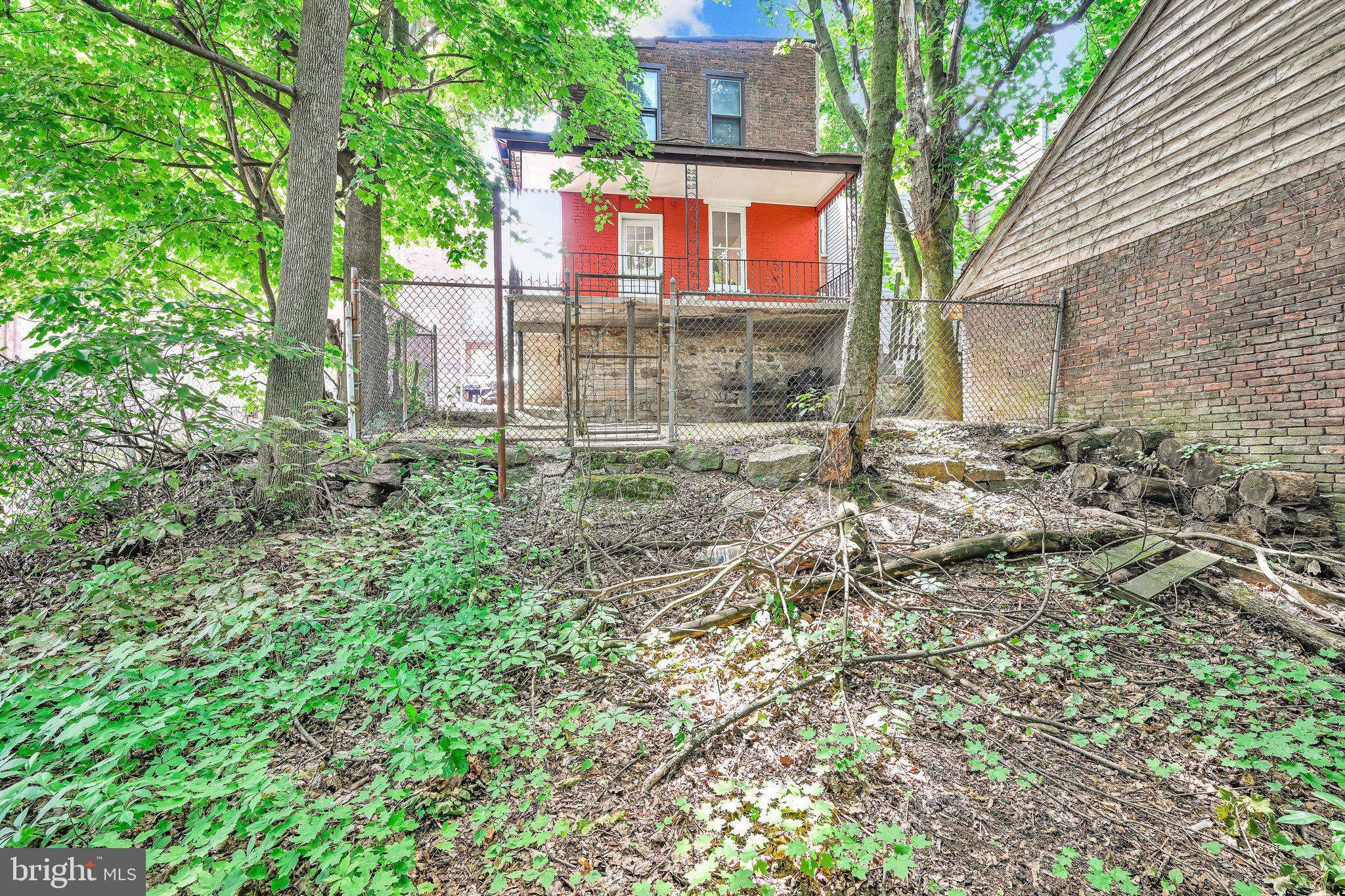 510 Howard Avenue Pottsville, PA 17901 - Photo 26 of 28 Exterior Back