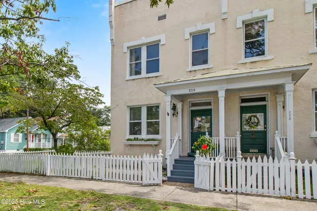 $387,000 | 228 McRae Street, Wilmington, NC 28401