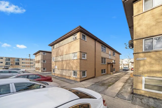 $545,000 | 12452 Fairview Avenue, Blue Island, IL 60406