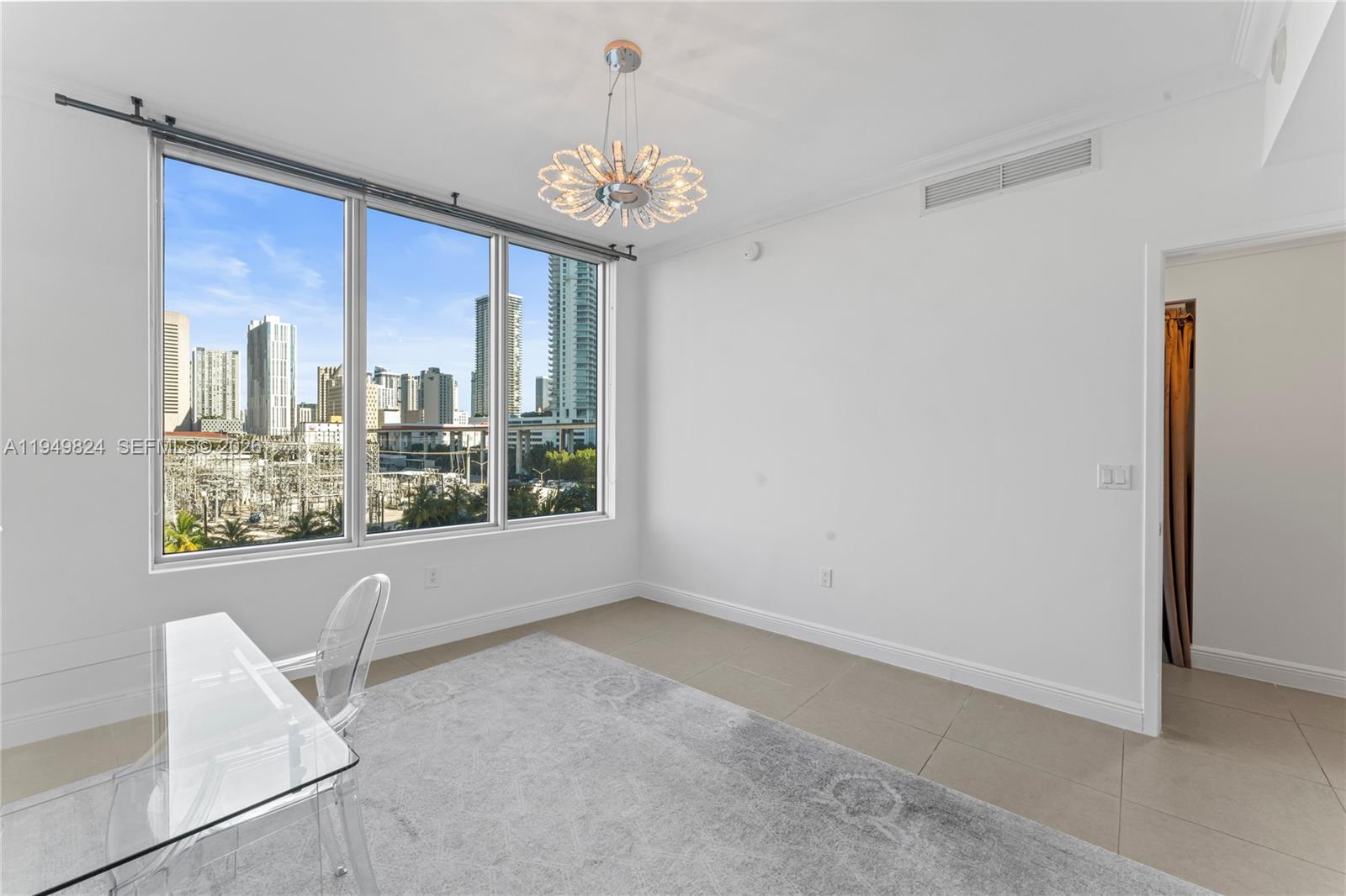 185 Southwest 7th Street, Unit 603 Miami, FL 33130 - Photo 17 of 32 a view of livingroom with furniture