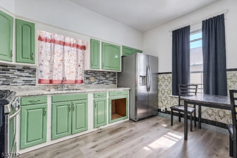262 Harrison Street Paterson, NJ 07501 - Photo 8 of 34 Gallery Image 8