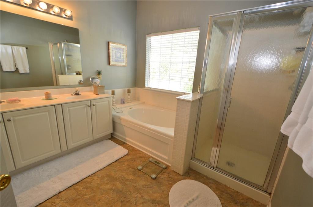 10200 Lauren Pass Fishers, IN 46037 - Photo 18 of 34
