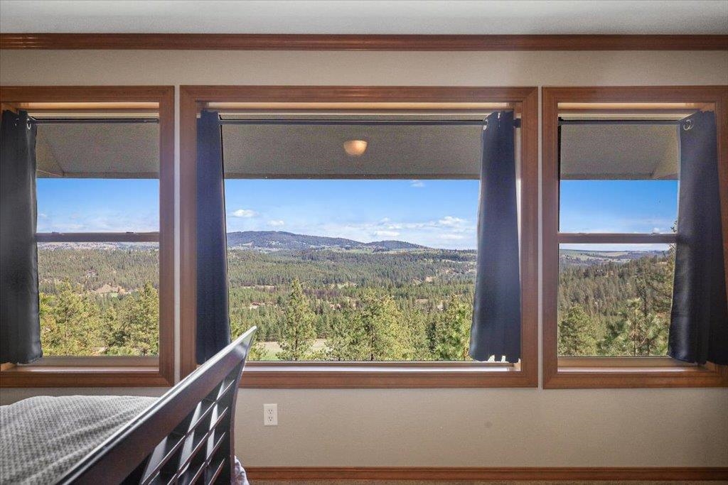 305 West Viewmont Road Spokane, WA 99224 - Photo 20 of 46