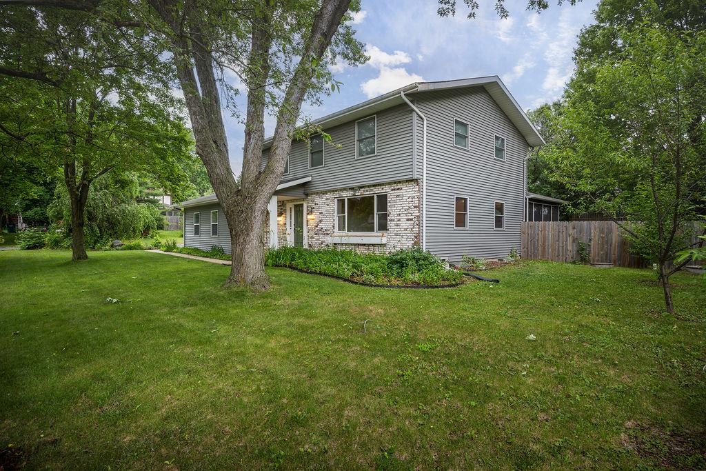 3442 Freedom Madison, WI 53718 - Photo 4 of 44