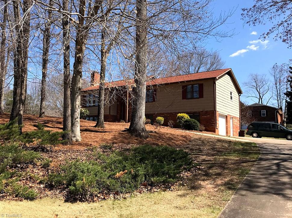1713 Valley Brook Road Clemmons, NC 27012 - Photo 1 of 23 1713 Valley Brook, from street