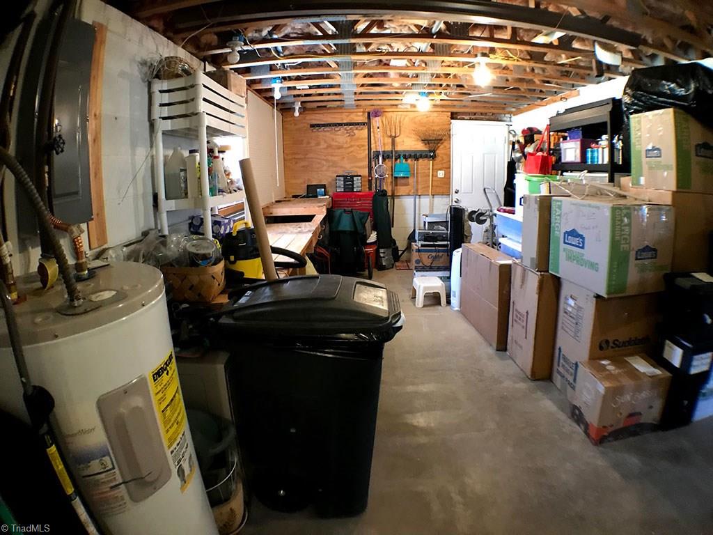 1713 Valley Brook Road Clemmons, NC 27012 - Photo 19 of 23 Workshop