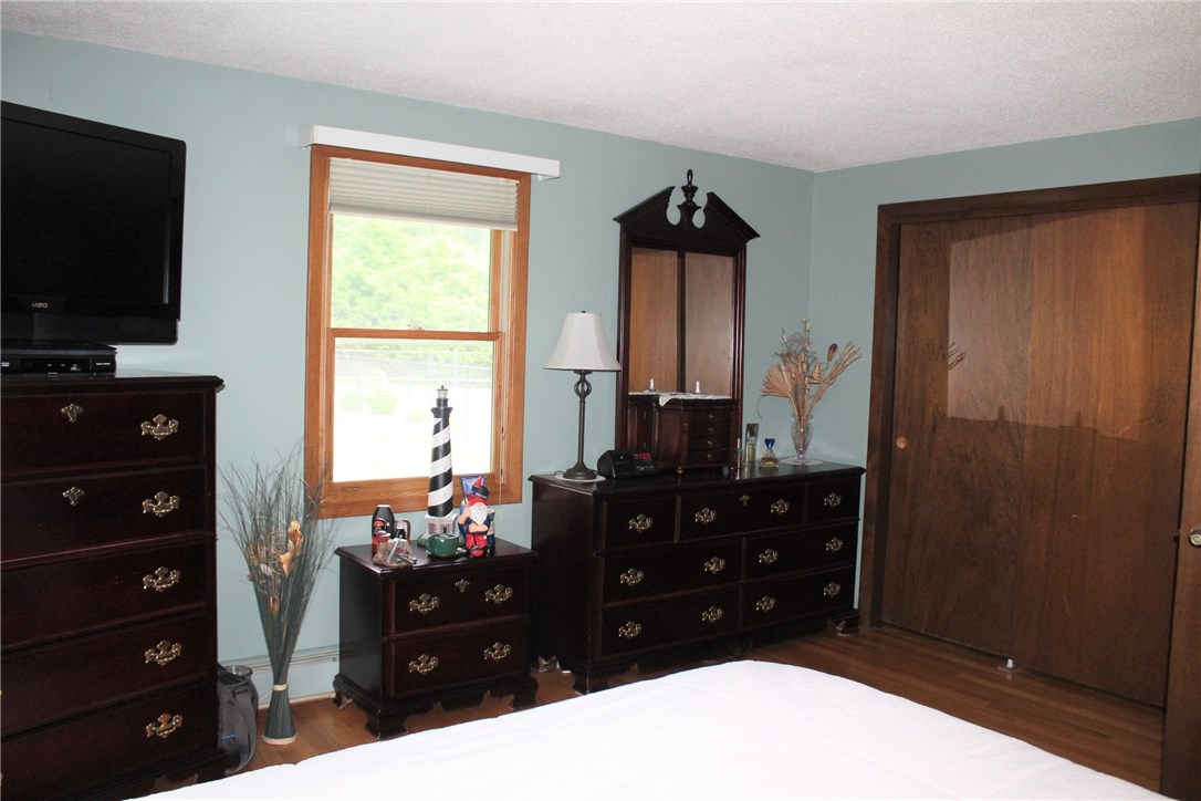 70 Nancy Court Woonsocket, RI 02895 - Photo 11 of 21