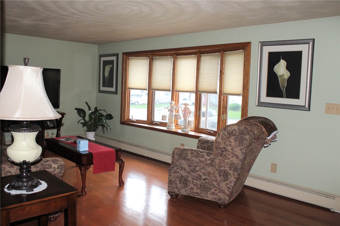 70 Nancy Court Woonsocket, RI 02895 - Photo 8 of 21