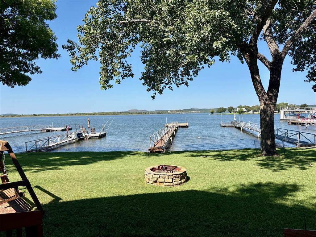 1601 Forum Circle, Unit 148 Graford, TX 76449 - Photo 3 of 10