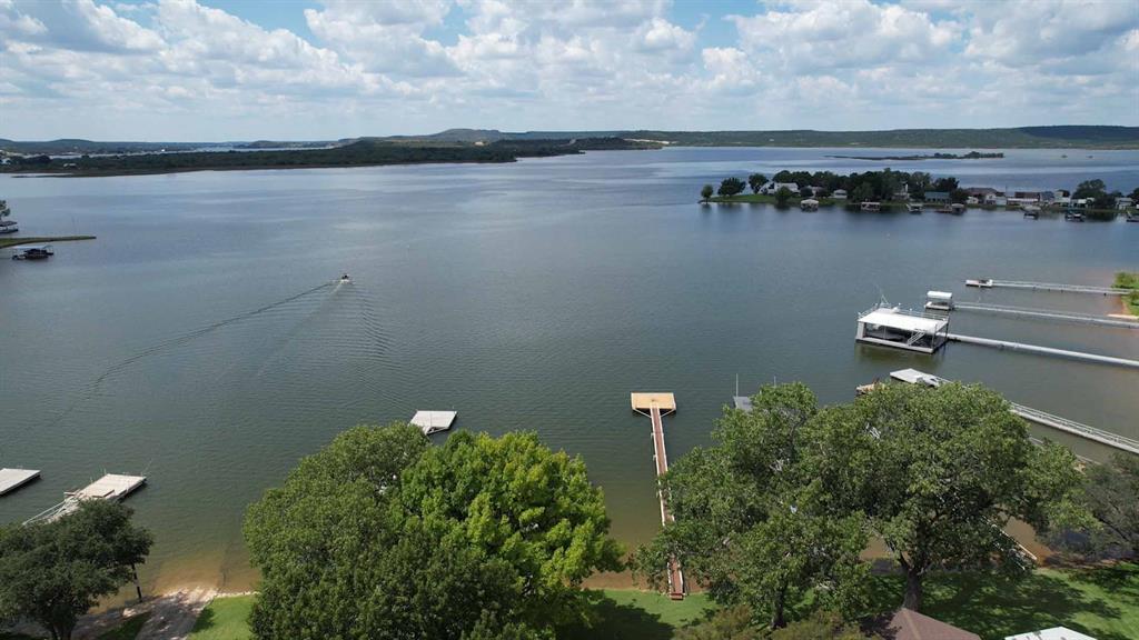 1601 Forum Circle, Unit 148 Graford, TX 76449 - Photo 6 of 10