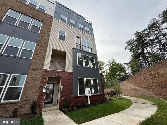 $629,900 | 2506 Neabsco Common Place, Woodbridge, VA 22191