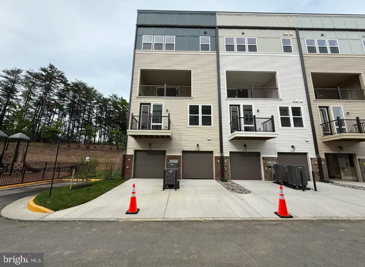2506 Neabsco Common Place Woodbridge, VA 22191 - Photo 2 of 12 Rear Exterior