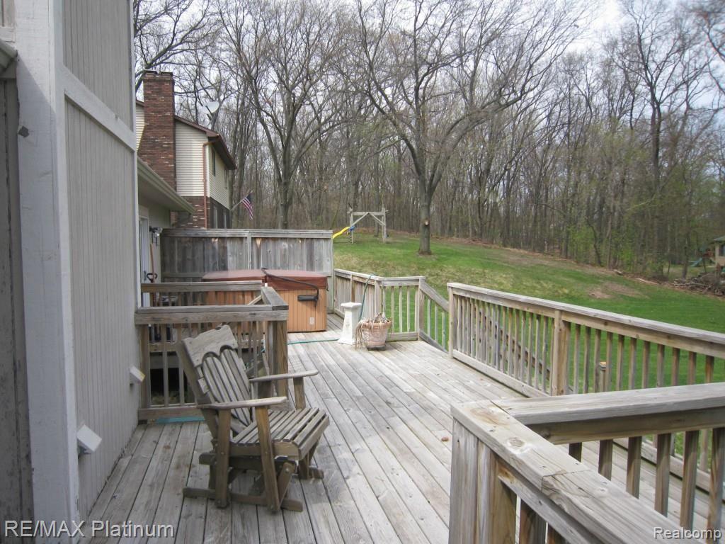 2774 North Tipsico Lake Road Hartland, MI 48353 - Photo 19 of 33 tipsico lake rd deck.jpg