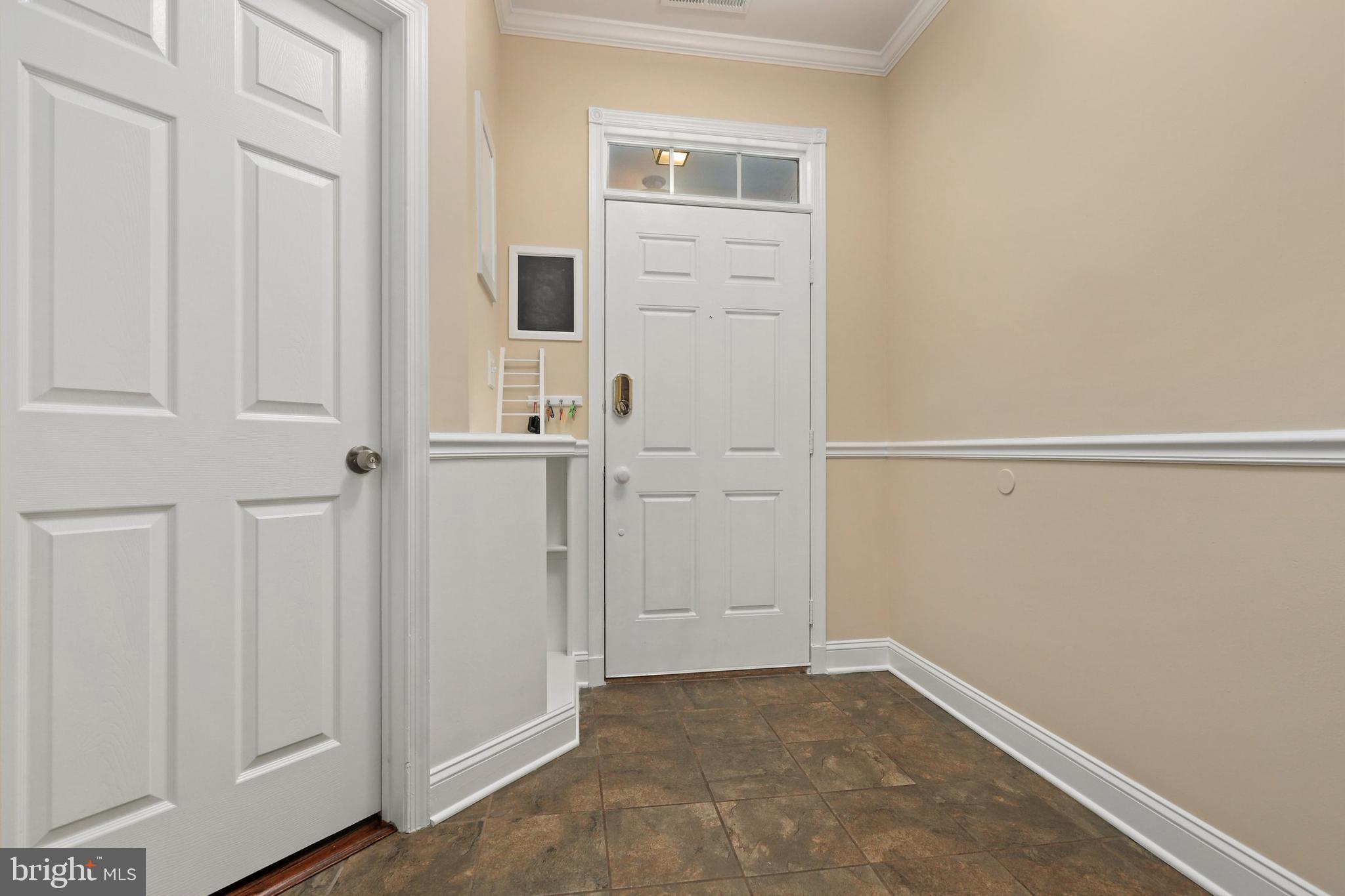 25007 Riding Center Drive Chantilly, VA 20152 - Photo 13 of 28 Gallery Image 13