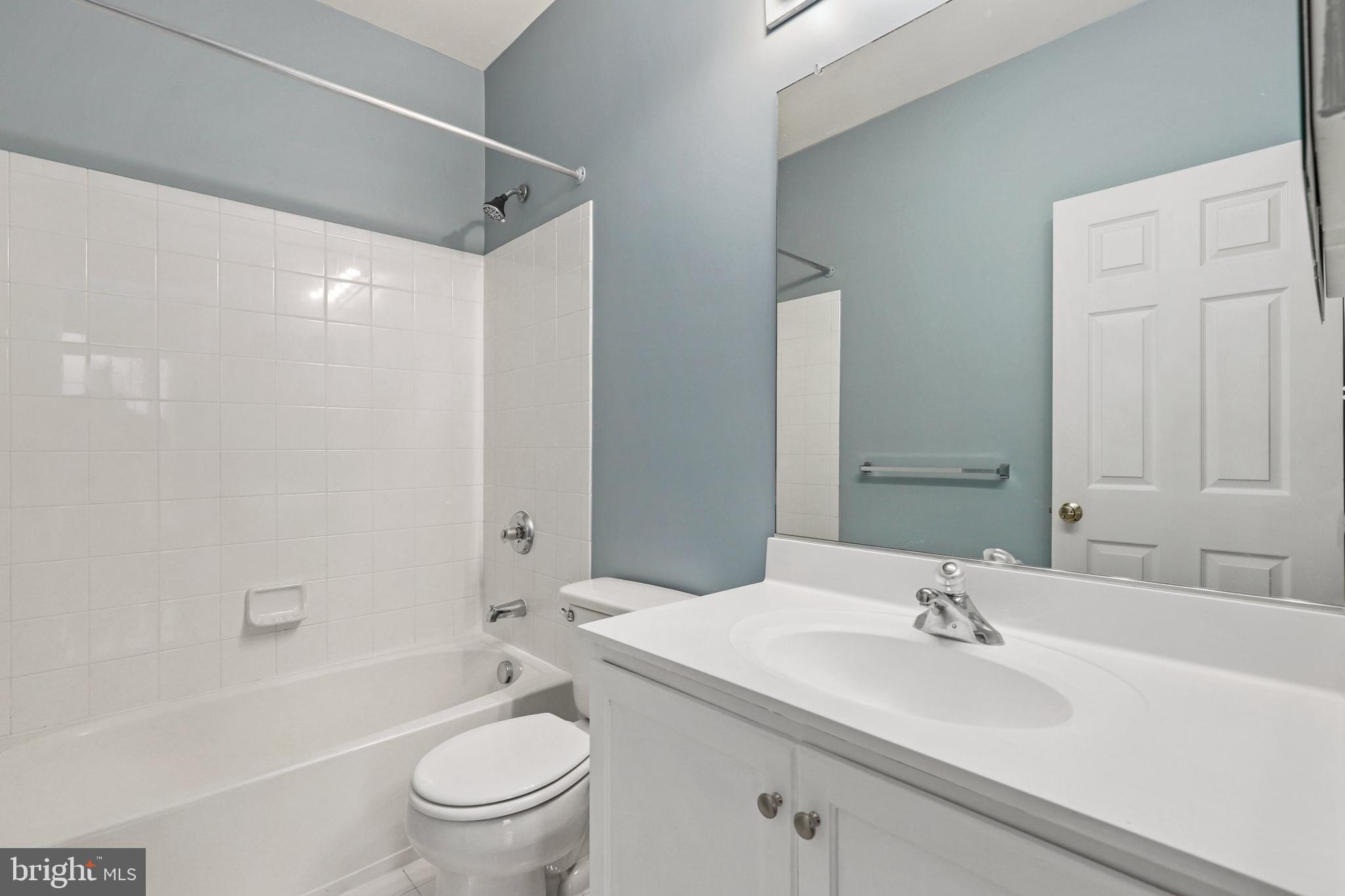 25007 Riding Center Drive Chantilly, VA 20152 - Photo 25 of 28 Gallery Image 25