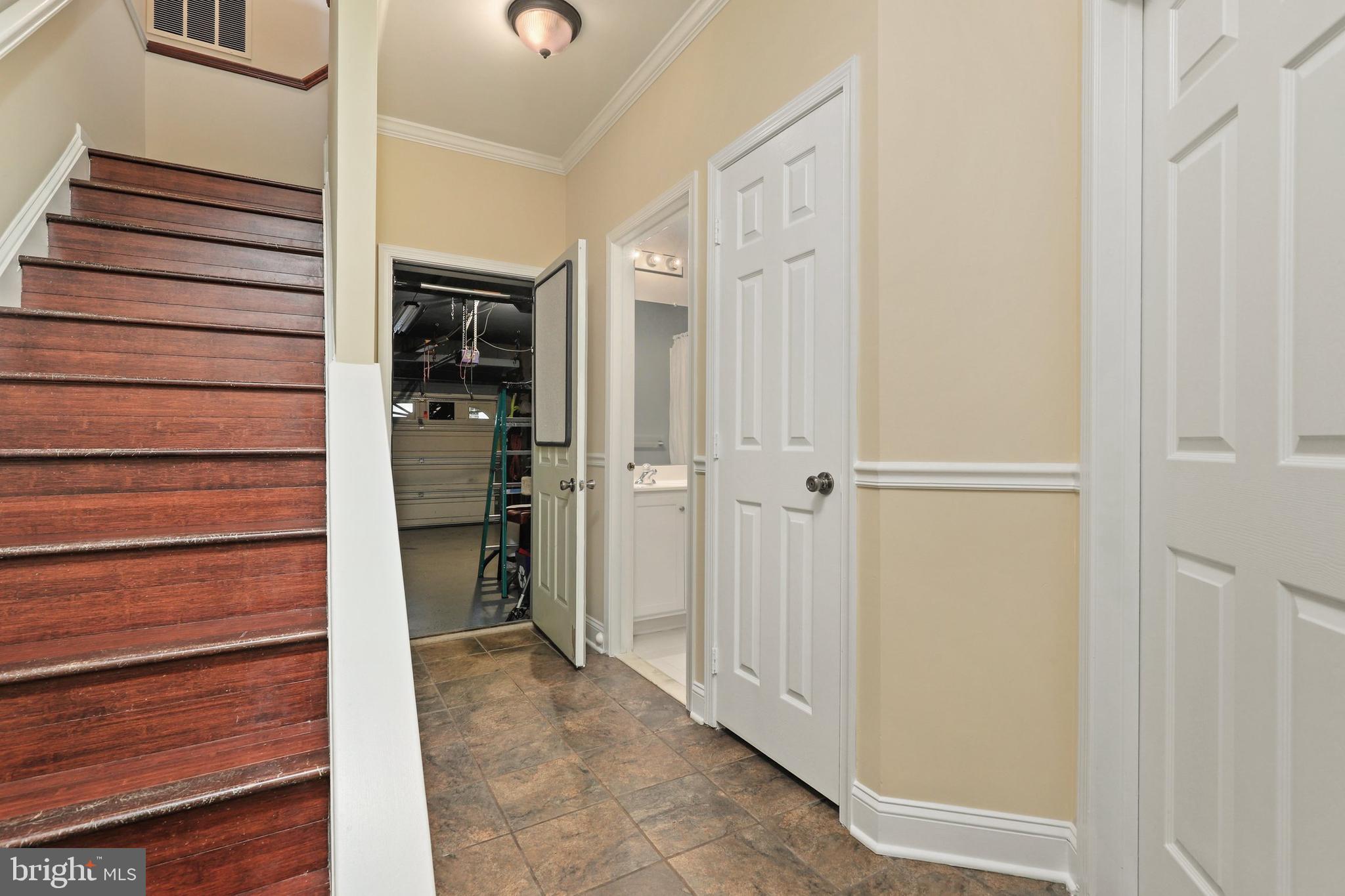 25007 Riding Center Drive Chantilly, VA 20152 - Photo 26 of 28 Gallery Image 26