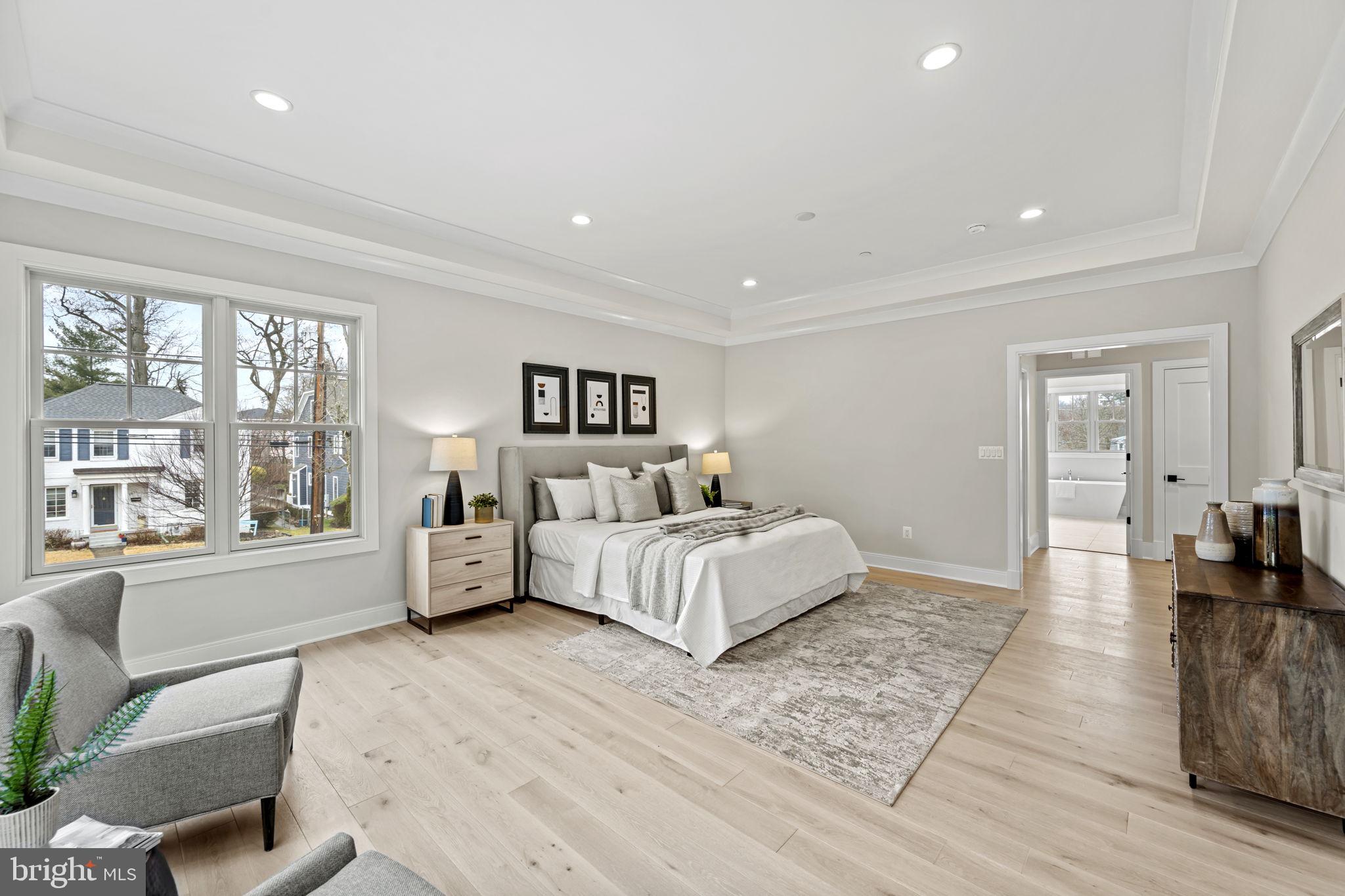 8911 Ewing Drive Bethesda, MD 20817 - Photo 28 of 67 Primary Suite