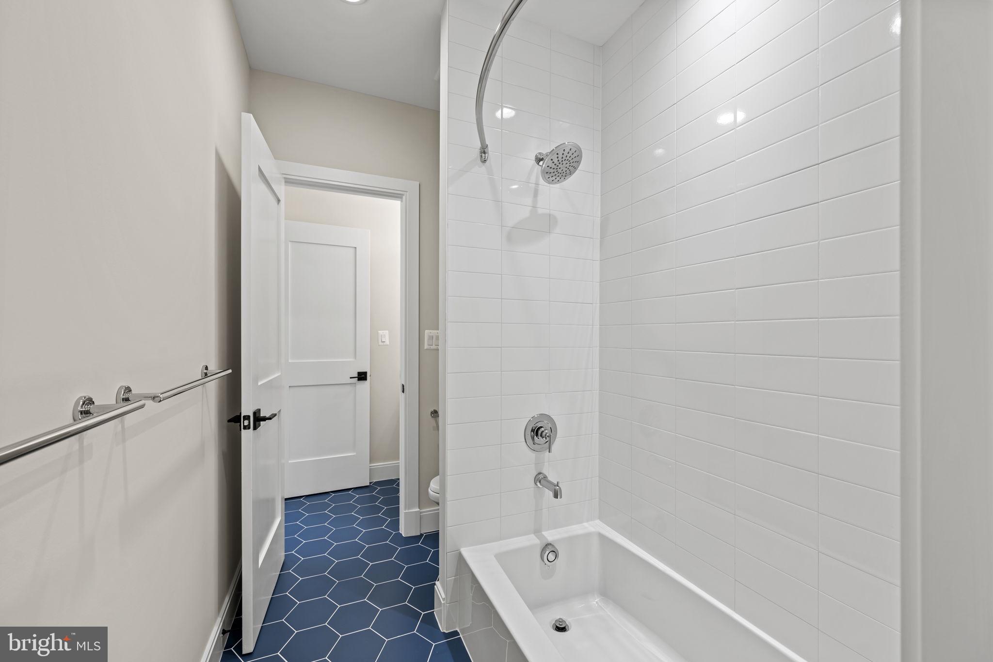 8911 Ewing Drive Bethesda, MD 20817 - Photo 43 of 67 Buddy Bath