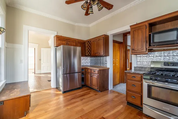 $229,900 | 627 Main Street, New Haven, IN 46774