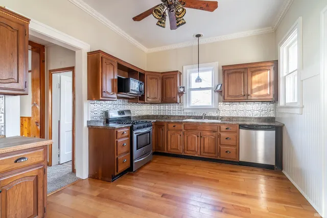 $249,900 | 627 Main Street, New Haven, IN 46774