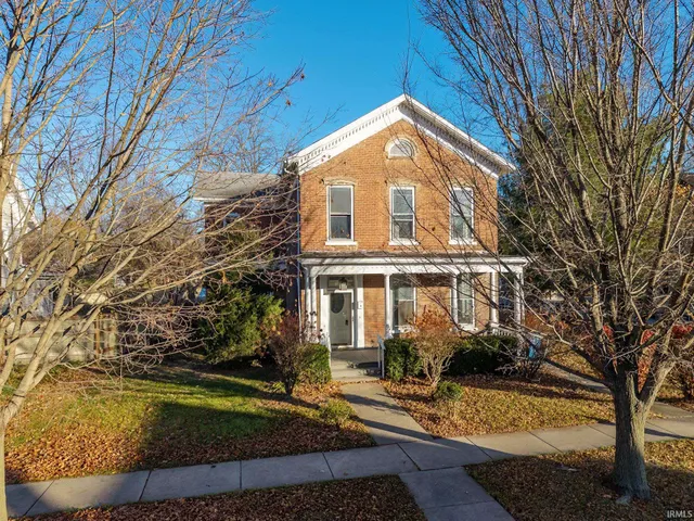 $249,900 | 627 Main Street, New Haven, IN 46774