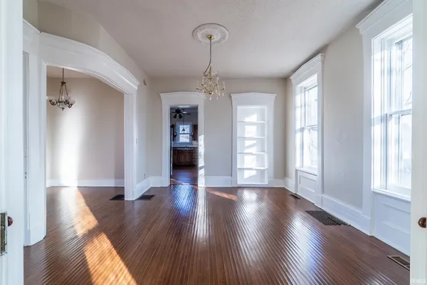 $229,900 | 627 Main Street, New Haven, IN 46774