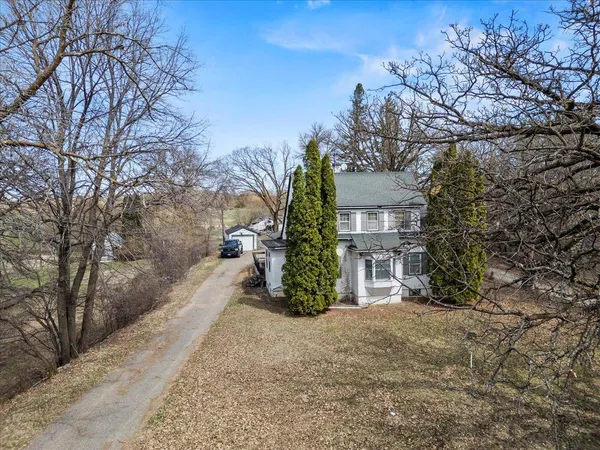 $575,000 | 72714 250th Street, Dassel, MN 55325