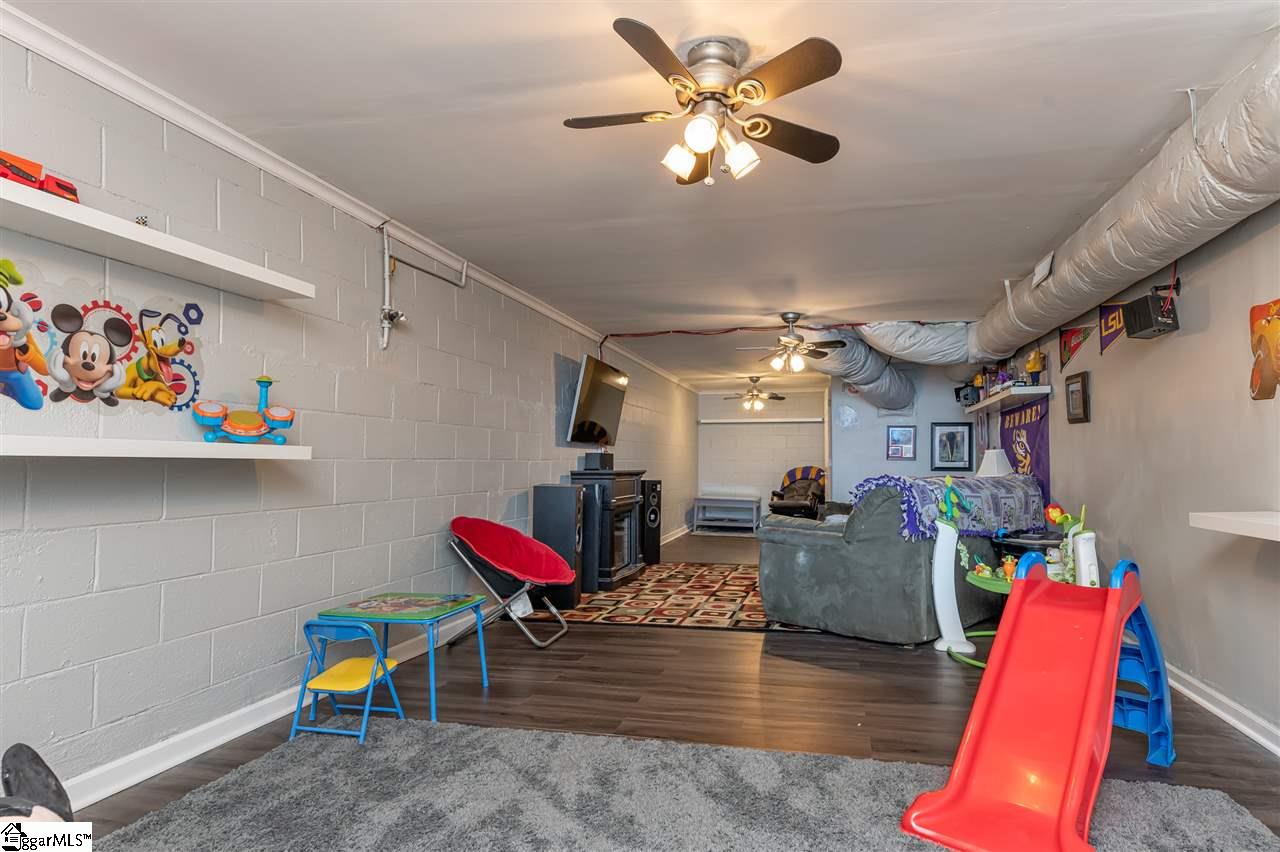 111 State Rd S-42-2623 Greer, SC 29651 - Photo 22 of 28 Gallery Image 22