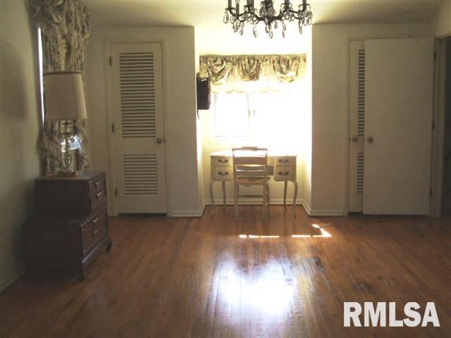 22 Watch Hill Road Rock Island, IL 61201 - Photo 7 of 11 Gallery Image 7