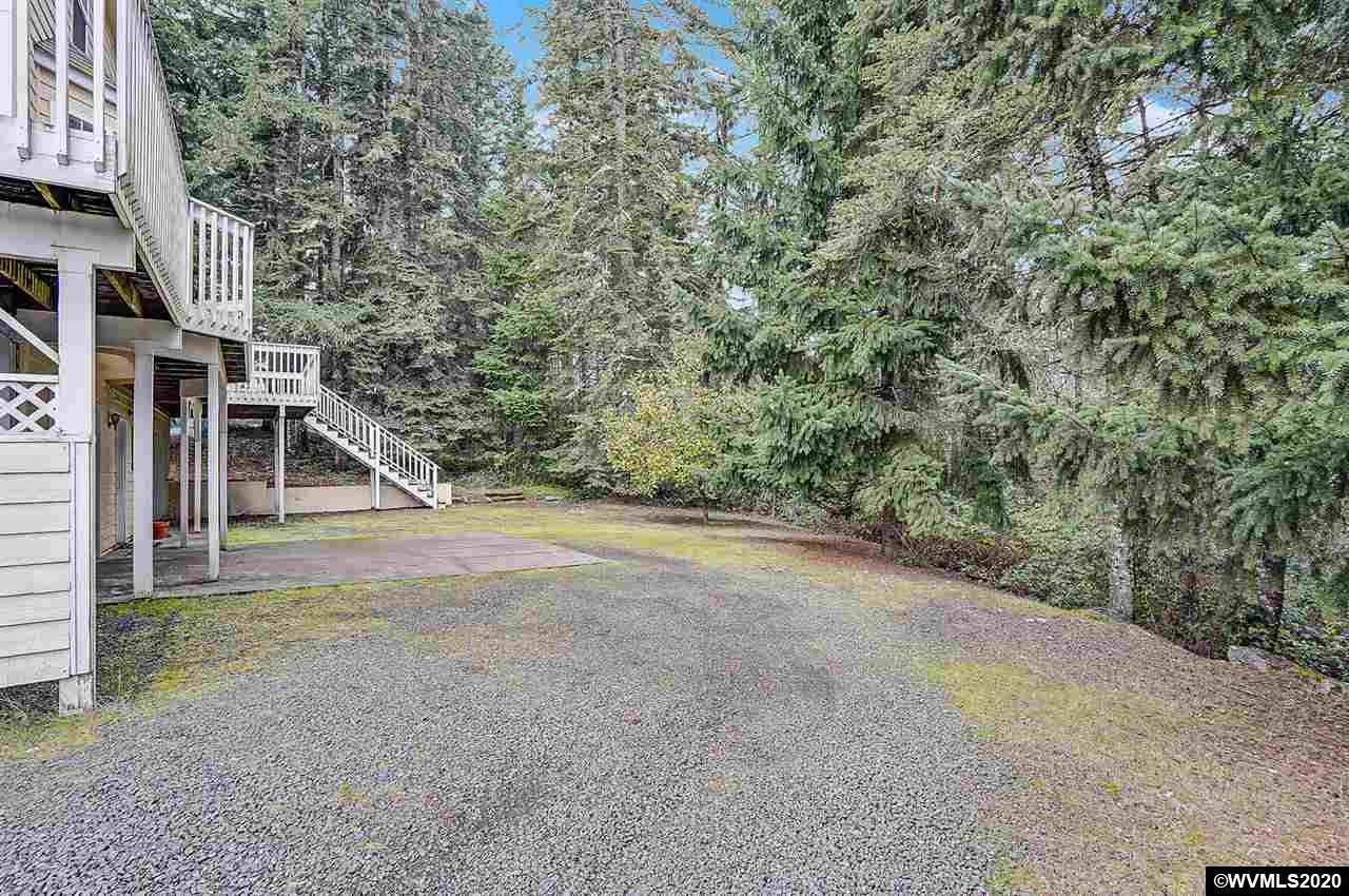 1340 Southwest Maple Street Dallas, OR 97338 - Photo 38 of 40